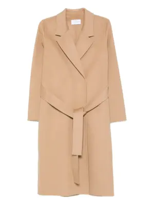 Пальто с поясом