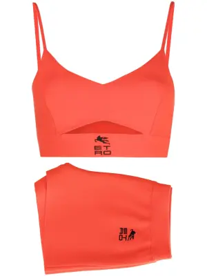 Трикотажный комплект из топа и шортов