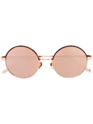Солнцезащитные очки в круглой оправе