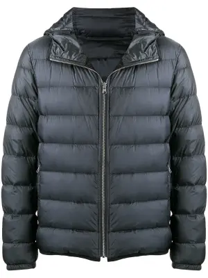 Куртка на молнии