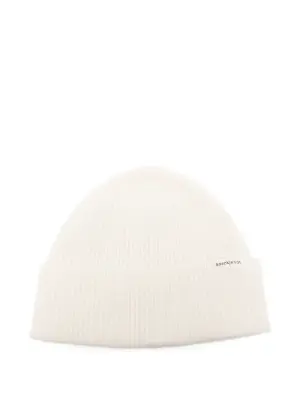 Шерстяная шапка в резинку