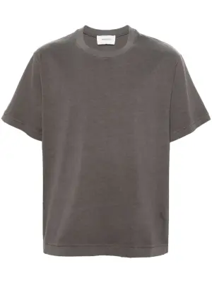 Футболка с эффектом потертости