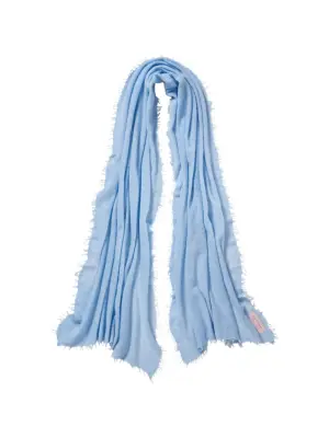 Шарф с бахромой по краям