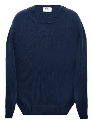 Свитер с круглым вырезом