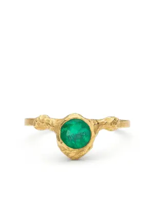 18kt yellow gold Evie emerald ring
