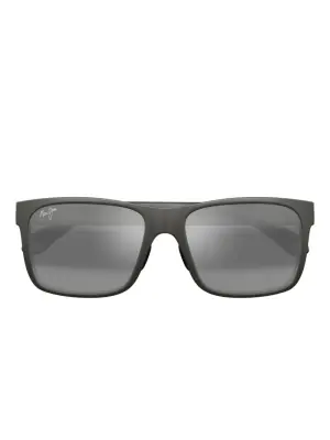 солнцезащитные очки в прямоугольной оправе