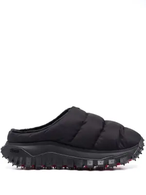 Стеганые шлепанцы с подкладкой из искусственного меха