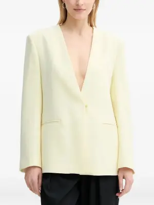 Жакет с V-образным вырезом и поясом