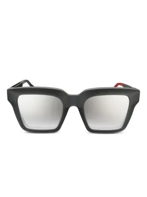 Солнцезащитные очки Fer в квадратной оправе