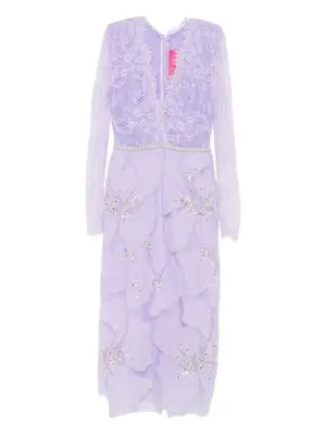 Платье с украшением и кружевной аппликацией