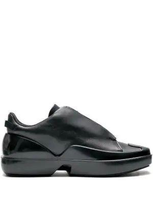 Гибридные кроссовки X AT Kollektive