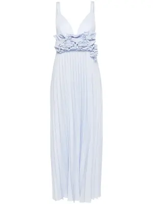 Вечернее платье с цветочной аппликацией