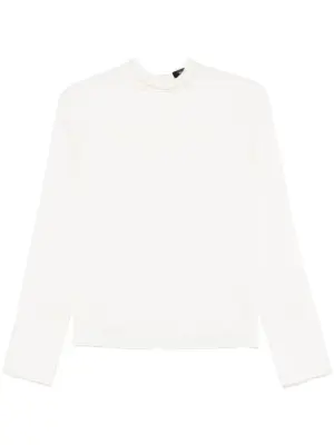 Шелковая блузка с шарфом