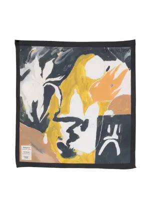 Платок с абстрактным принтом и нашивкой-логотипом