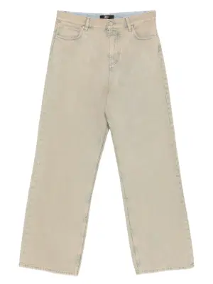 Джинсы с эффектом потертости