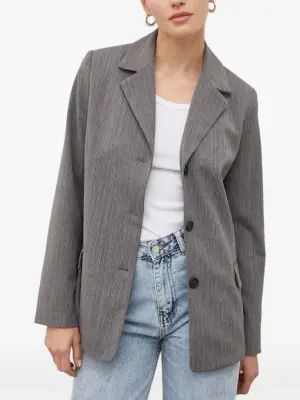Блейзер в тонкую полоску
