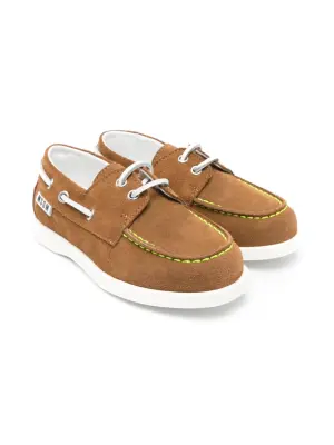 туфли с миндалевидным носком