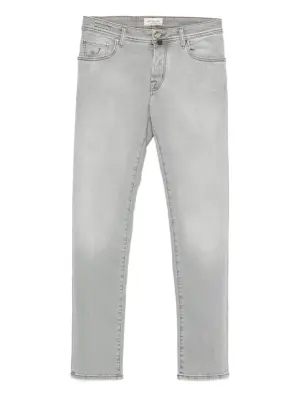 Джинсы с контрастной строчкой