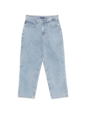 Синие джинсы из денима