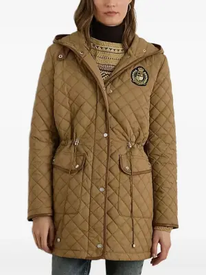 Стеганая куртка с капюшоном