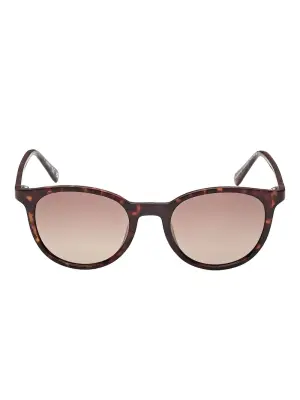 Солнцезащитные очки черепаховой расцветки