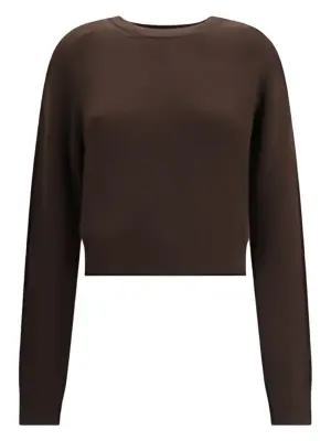 Свитер с круглым вырезом