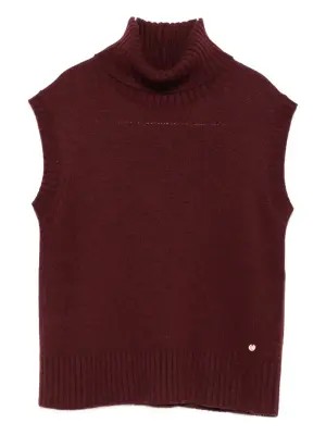 Свитер без рукавов с высоким воротником