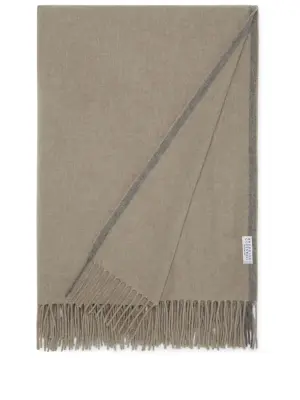 Кашемировый плед с бахромой