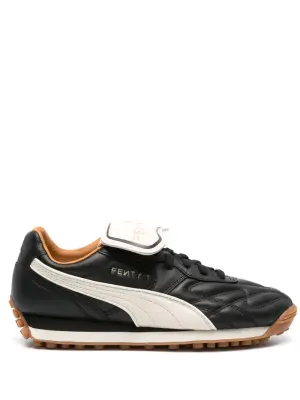 Кроссовки с логотипом из коллаборации с Fenty Avanti