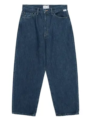 джинсы с вышитым логотипом