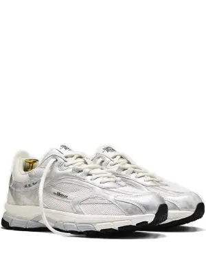 Кроссовки с эффектом металлик