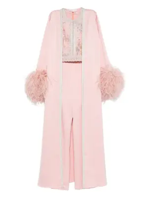 Комбинезон с вышивкой и перьями