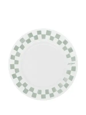 Тарелка в клетку
