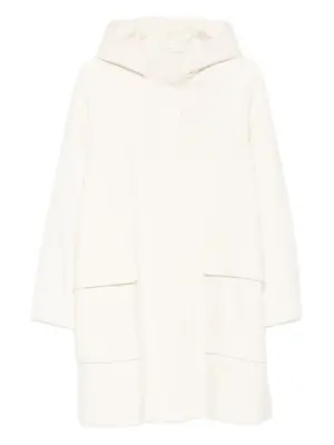 Пальто с капюшоном и накладными карманами
