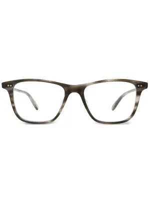 Очки в квадратной оправе