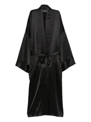 Пальто с поясом