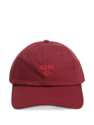 Бейсболка с вышивкой