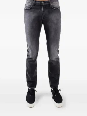 Джинсы прямого кроя