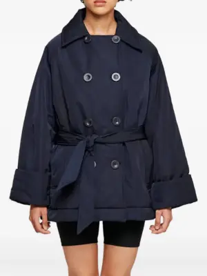 Двубортный пиджак на пуговицах