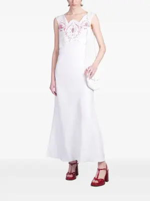 Платье миди с вышивкой