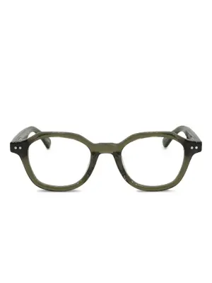 Очки в геометричной оправе