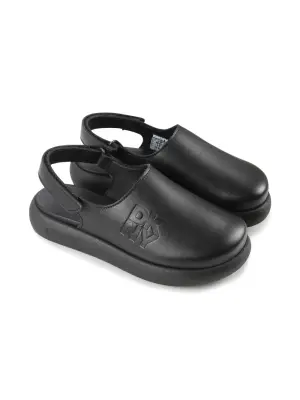 Слиперы с тиснением логотипа