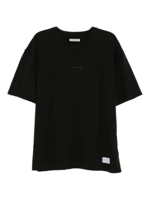 Футболка с логотипом