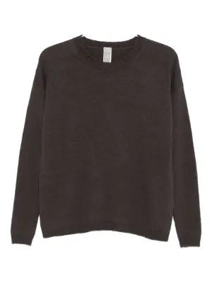 Свитер с круглым вырезом