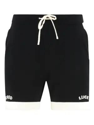 Шорты с разрезами