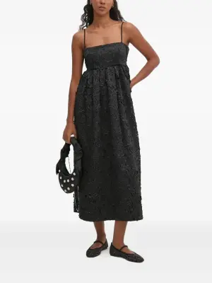 Платье миди с цветочной отделкой