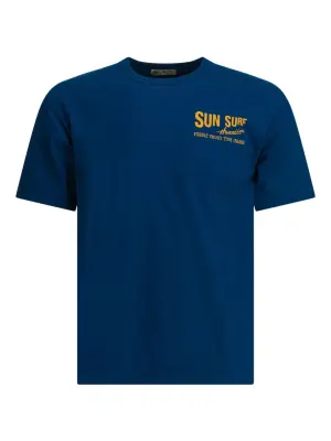 Футболка с логотипом