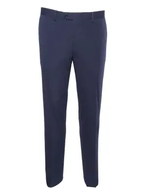 Костюм с однобортным пиджаком