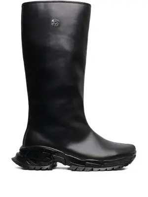 сапоги на рифленой подошве