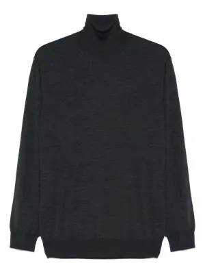 Свитер тонкой вязки